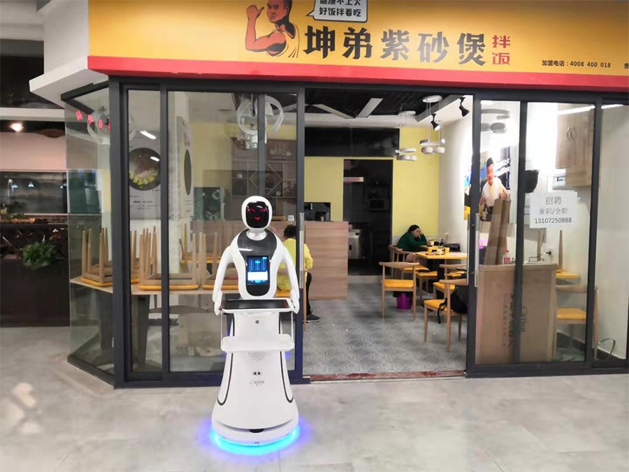 送餐機器人哪個牌子好？教你選擇最適合的傳菜機器人